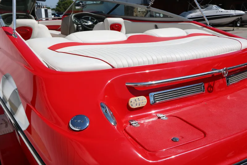 Slide: The Image of Crownline Boats 202 BR 2004 - 38