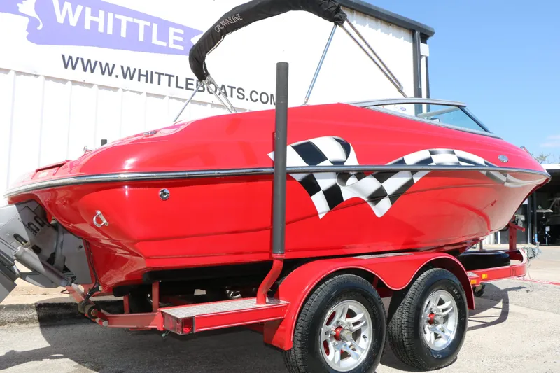 Slide: The Image of Crownline Boats 202 BR 2004 - 4