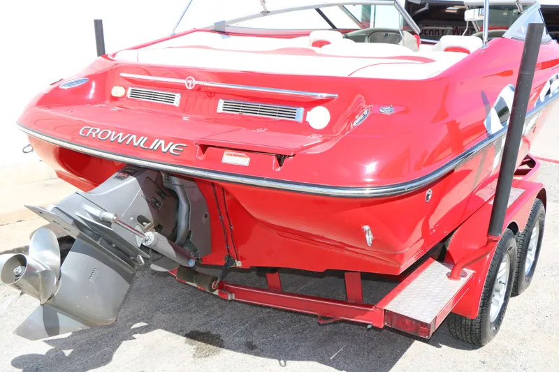 Slide: The Image of Crownline Boats 202 BR 2004 - 5