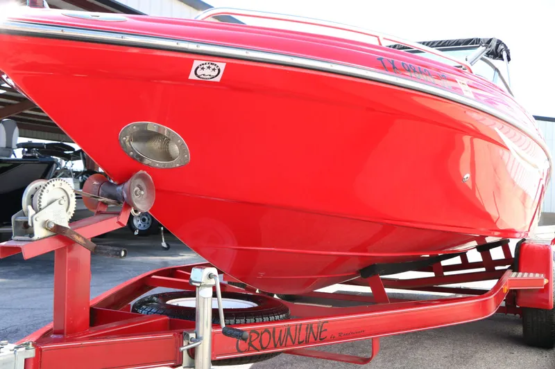 Slide: The Image of Crownline Boats 202 BR 2004 - 9