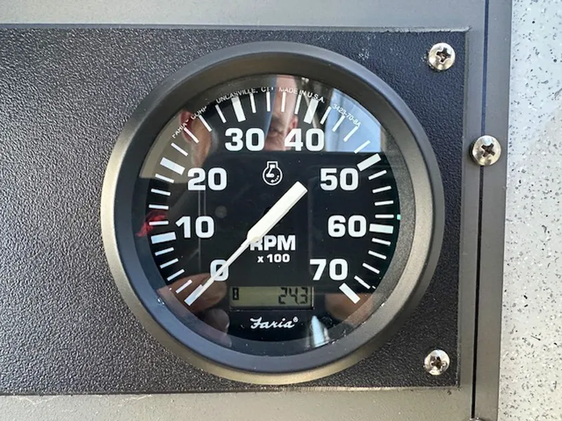 Slide: The Image of North River 20 SEAHAWK 2022 - 13