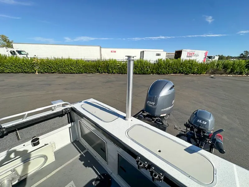 Slide: The Image of North River 20 SEAHAWK 2022 - 24