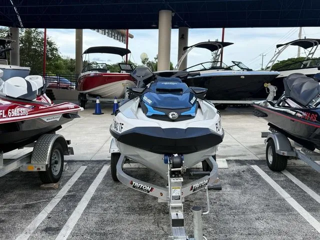 Slide: The Image of Sea-Doo Fish Pro Sport 170 Ibr, Idf And Audio 2022 - 3