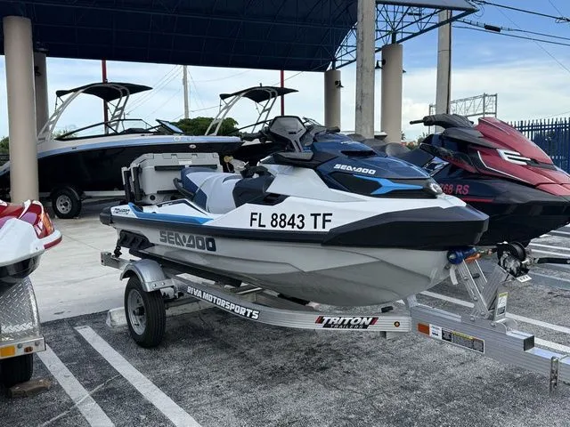Slide: The Image of Sea-Doo Fish Pro Sport 170 Ibr, Idf And Audio 2022 - 4