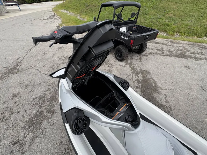 Slide: The Image of Sea-Doo GTX Limited 300 2024 - 25