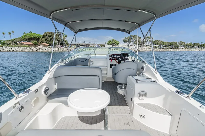 Slide: The Image of Sea Ray Sundancer 260 2002 - 10