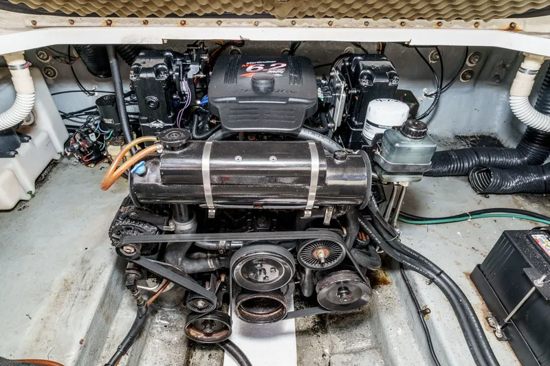 Slide: The Image of Sea Ray Sundancer 260 2002 - 34