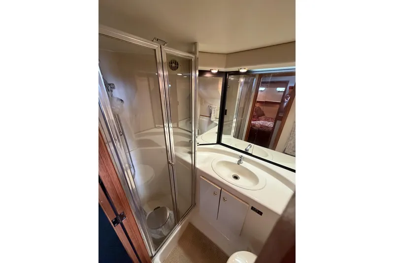 Slide: The Image of Wall-mounted vacuum system in 1998 Bayliner 4788 Pilot House Motoryacht. - 69
