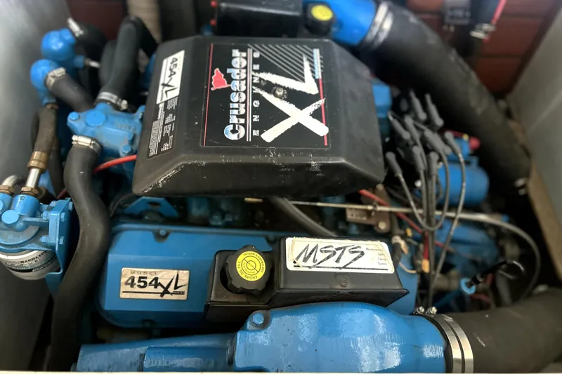 Slide: The Image of 1962 Prowler Forest Johnson engine, Crusader XL, blue components, detailed view. - 43