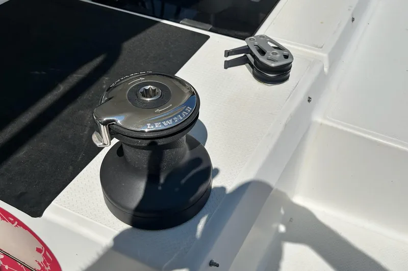 Slide: The Image of Winch and pulley on 2019 Fountaine Pajot Helia 44 Evolution yacht deck. - 17