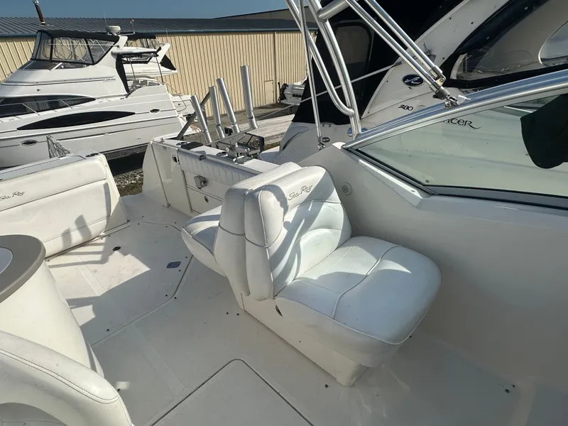 Slide: The Image of Sea Ray 270 Amberjack 2008 - 10