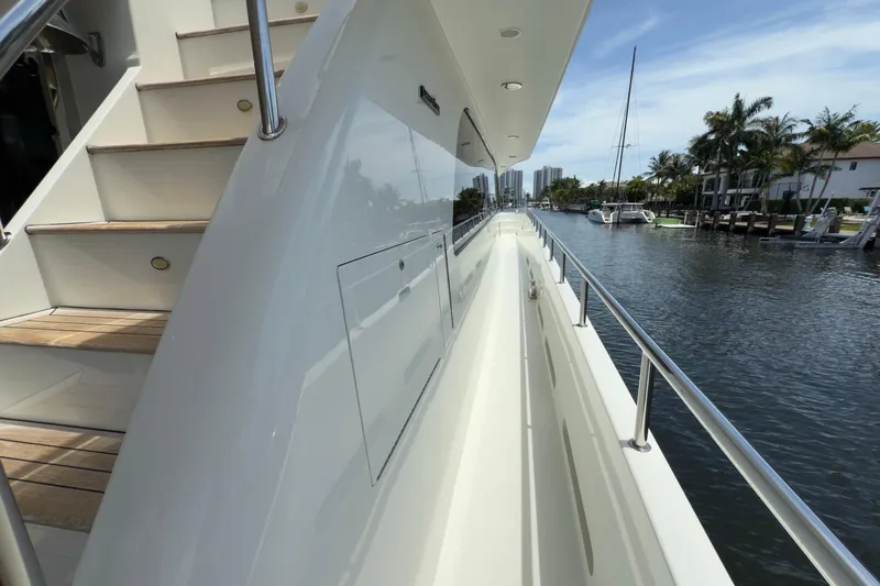 Slide: The Image of Luxurious 2006 Cheoy Lee 84 Bravo yacht deck with elegant seating and modern amenities. - 21