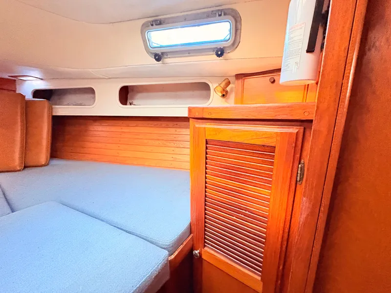 Slide: The Image of CAL 44 1985 - 26