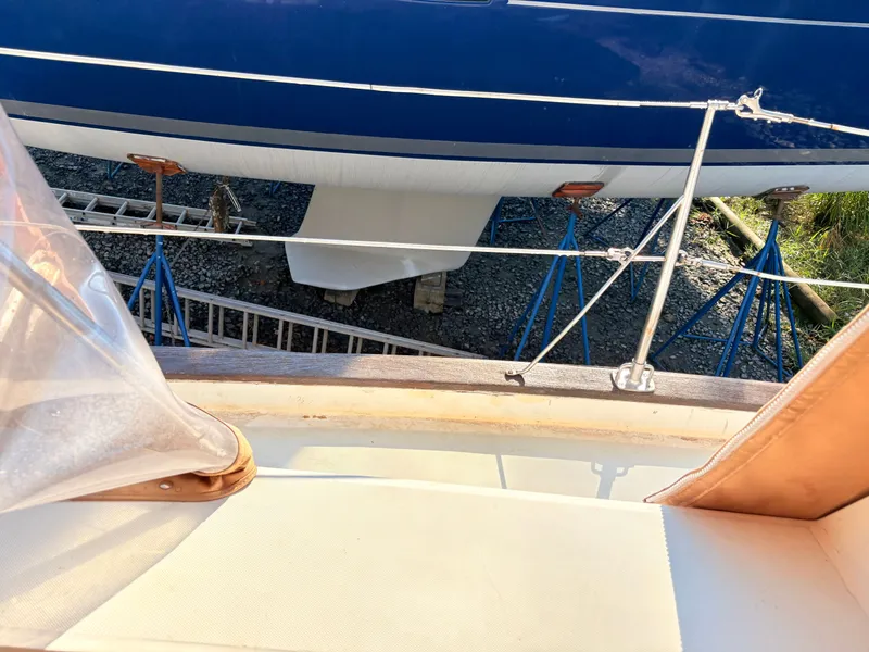 Slide: The Image of CAL 44 1985 - 40