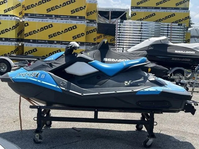 Slide: The Image of Sea-Doo Spark 2up 2016 - 7