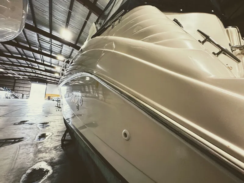 Slide: The Image of Rinker Fiesta Vee 342 2002 - 2