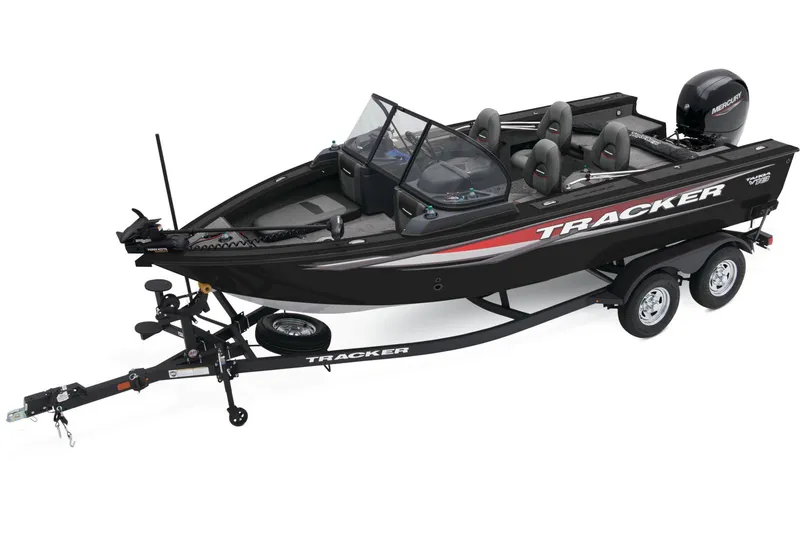 Slide: The Image of Tracker Targa V-18 Combo 2026 - 10