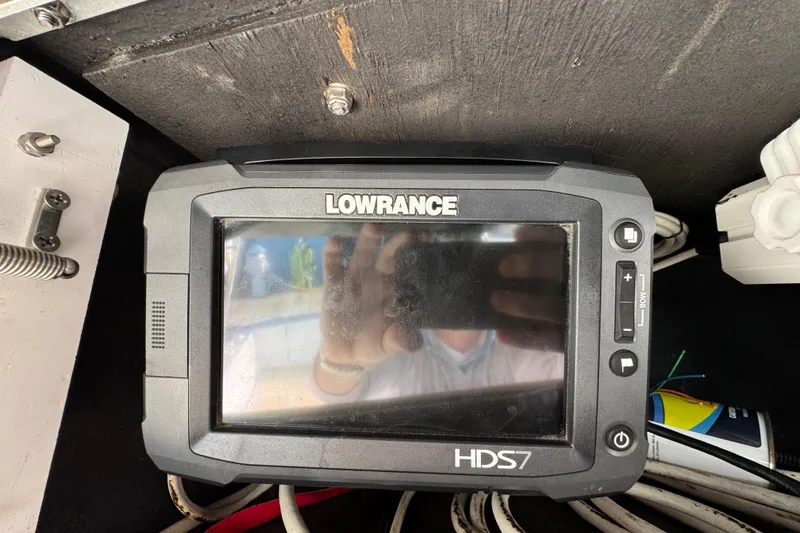 Slide: The Image of Lowrance HDS7 fishfinder on 1986 Luhrs Tournament 290 boat dashboard. - 19