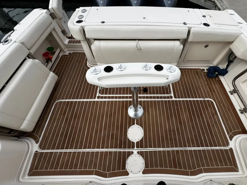 Slide: The Image of Grady-White Express 370 2021 - 15