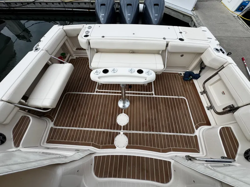 Slide: The Image of Grady-White Express 370 2021 - 16