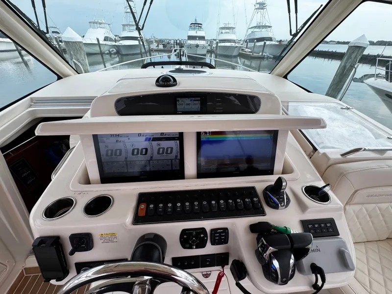 Slide: The Image of Grady-White Express 370 2021 - 22