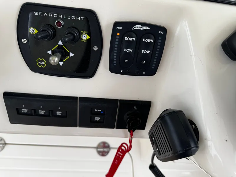 Slide: The Image of Grady-White Express 370 2021 - 26