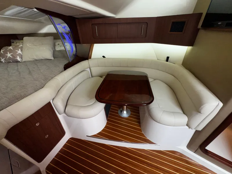 Slide: The Image of Grady-White Express 370 2021 - 37