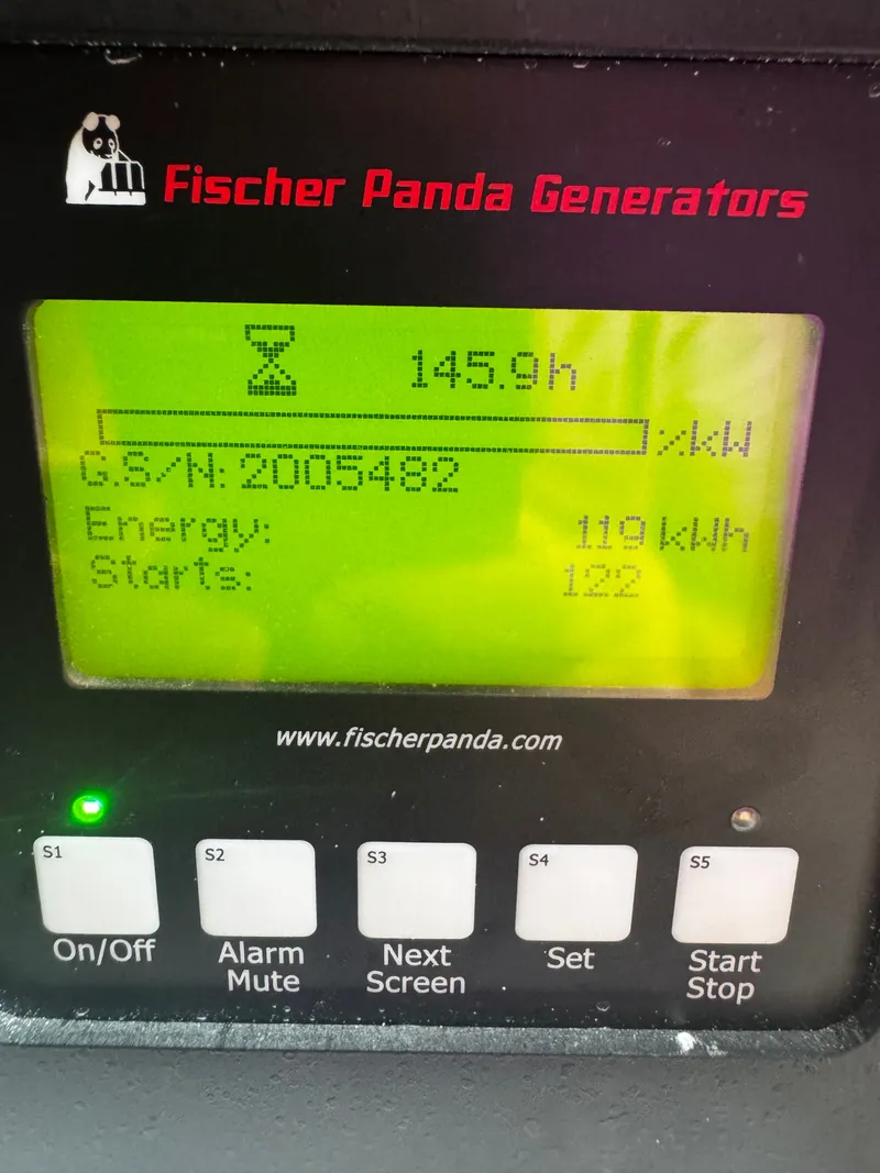 Slide: The Image of Grady-White Express 370 2021 - 44