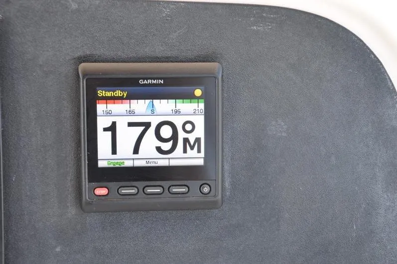 Slide: The Image of Garmin display on 2010 Grady-White Chesapeake 290, showing 179 degrees heading. - 26