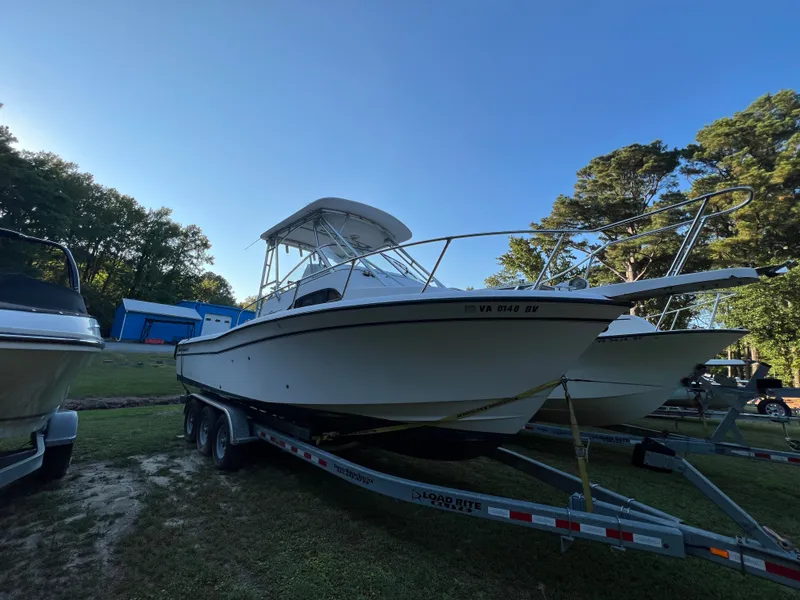 Slide: The Image of Grady-White Sailfish 282 2001 - 15