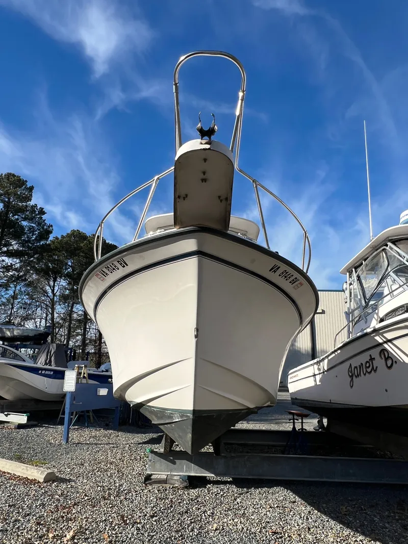 Slide: The Image of Grady-White Sailfish 282 2001 - 2