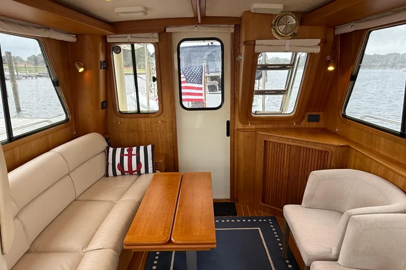 Slide: The Image of Salon Looking Aft - 20