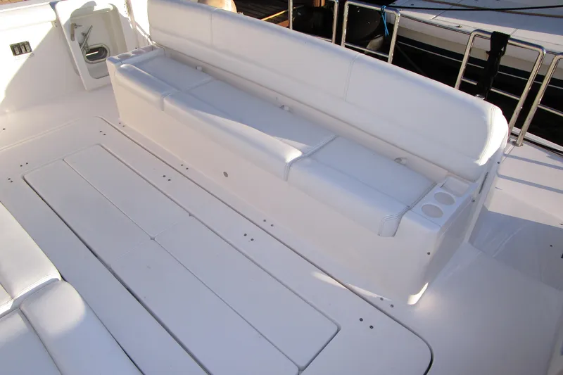 Slide: The Image of Aft cockpit seat - 38