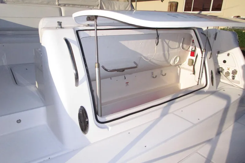 Slide: The Image of Rear storage garage - 44