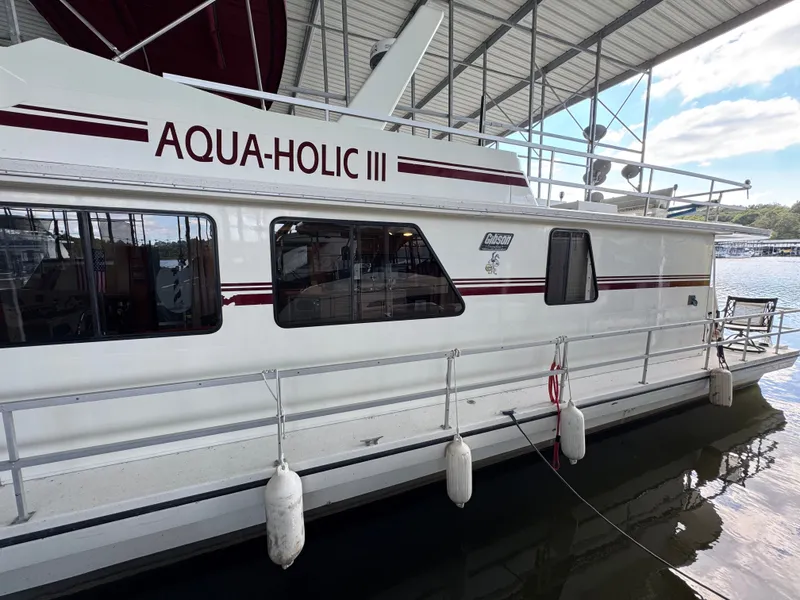 Slide: The Image of Gibson 47 Executive 1998 - 13