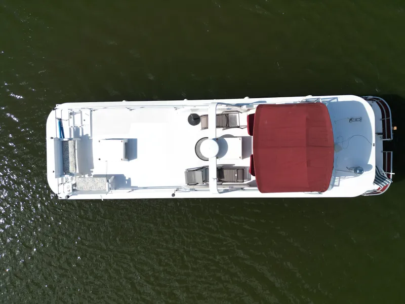 Slide: The Image of Gibson 47 Executive 1998 - 9