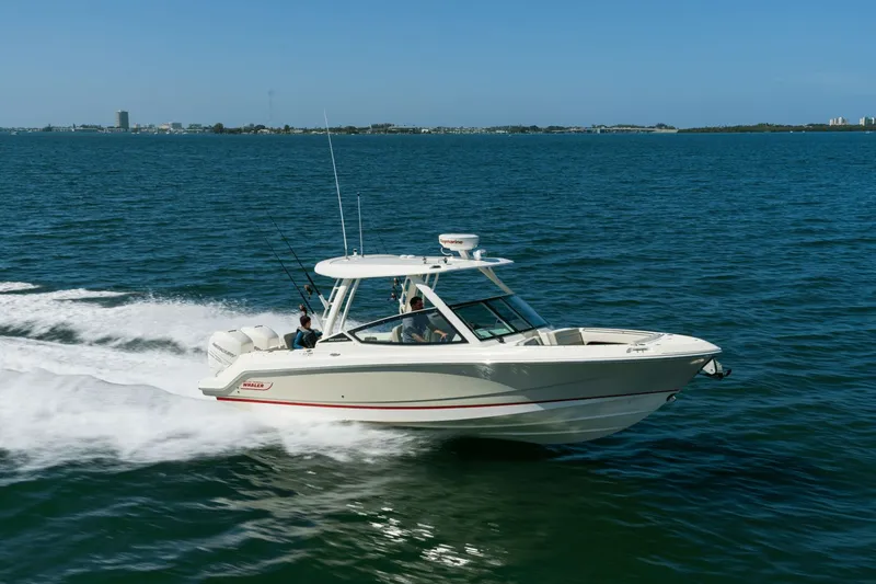 Slide: The Image of Boston Whaler 280 Vantage 2026 - 21