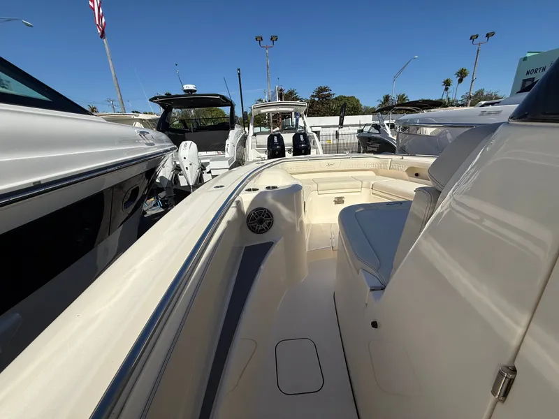 Slide: The Image of Scout 288 LXF 2026 - 5