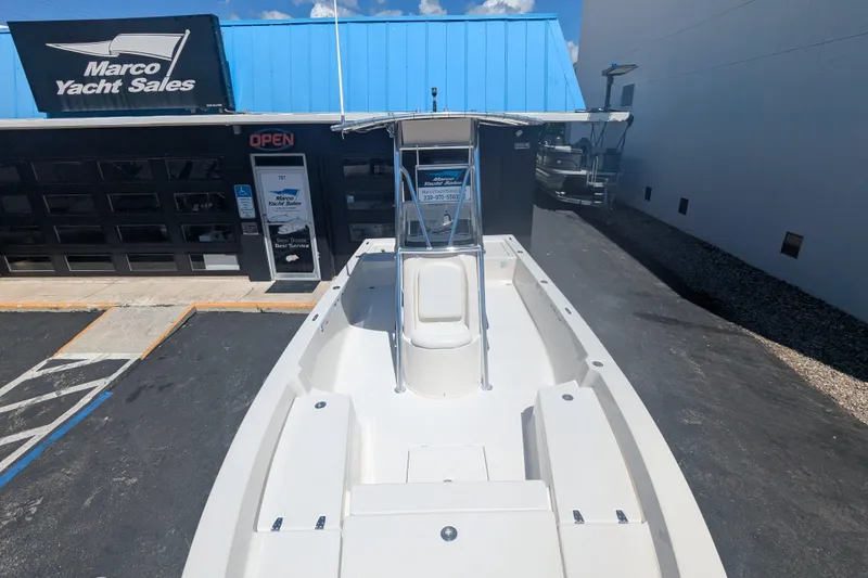 Slide: The Image of 2011 Pathfinder 2400 Tournament Edition boat at Marco Yacht Sales dealership. - 13