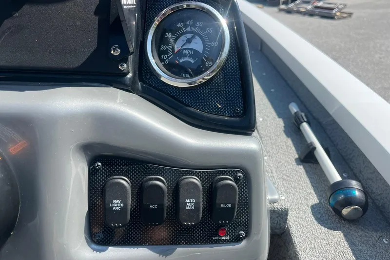Slide: The Image of Dashboard of 2020 G3 BOATS Sportsman 1810 with Yamaha Vmax 115 SHO, featuring speedometer and switches. - 14