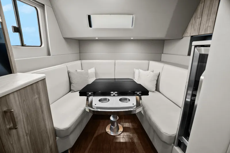 Slide: The Image of 2024 Formula 500 Super Sport Crossover engine room with batteries and fire extinguisher. - 22