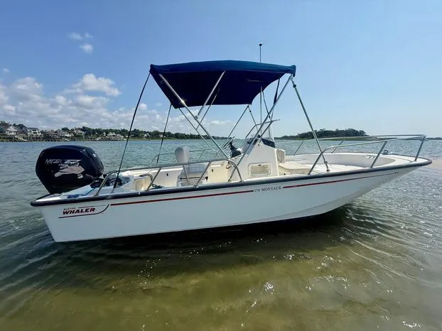 Slide: The Image of Boston Whaler 170 Montauk 2022 - 1