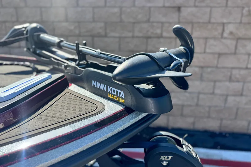 Slide: The Image of Minn Kota Maxxum trolling motor on 2023 Nitro Z18 boat, close-up view. - 7