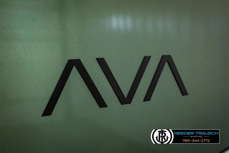 Slide: The Image of 2026 Avalon LSZ EL logo on green background, Reeder-Trausch Marine branding. - 44