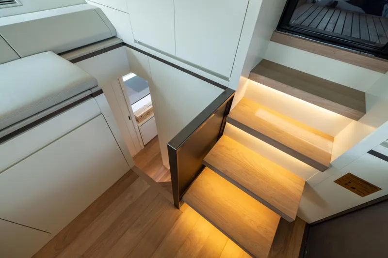 Slide: The Image of Sanlorenzo SL90A 2024 - 100