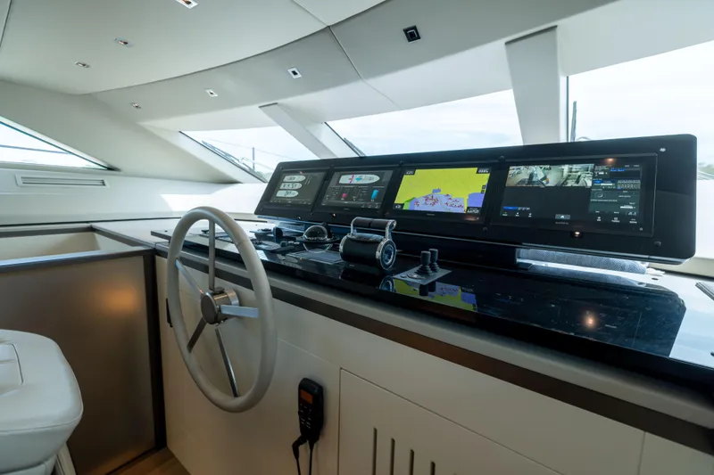 Slide: The Image of Sanlorenzo SL90A 2024 - 102