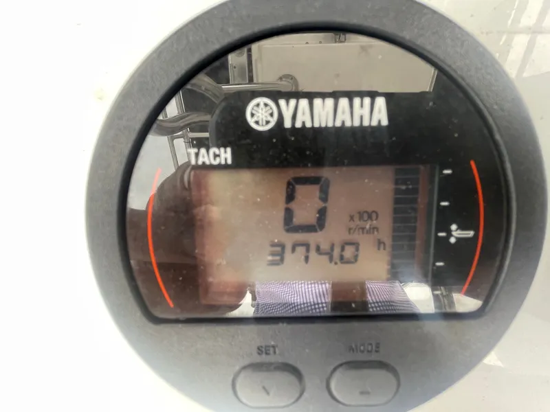 Slide: The Image of Sea Hunt Triton 225 2020 - 23