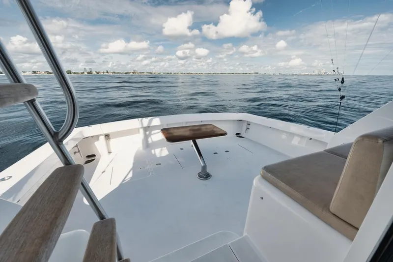 Slide: The Image of 61 Viking The Good Life- Cockpit - 22