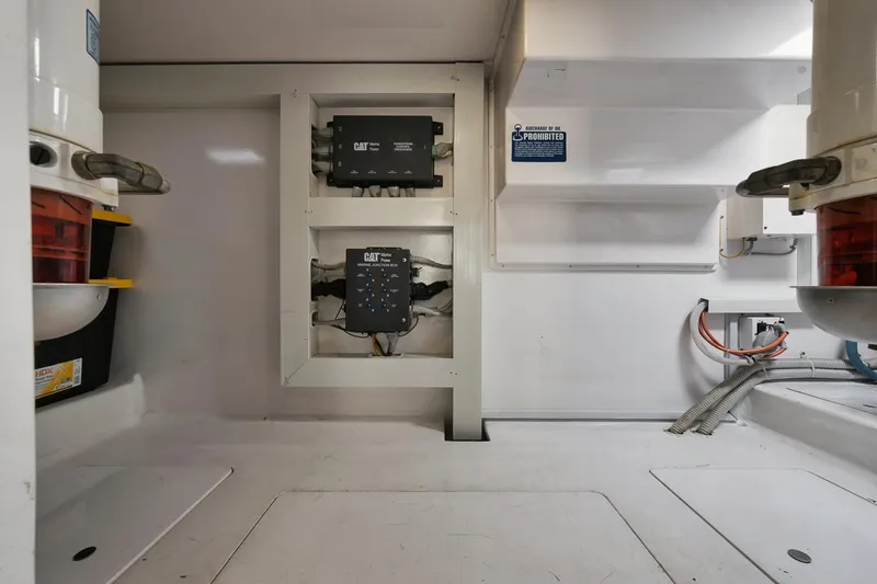 Slide: The Image of 61 Viking The Good Life- Engine Room - 33