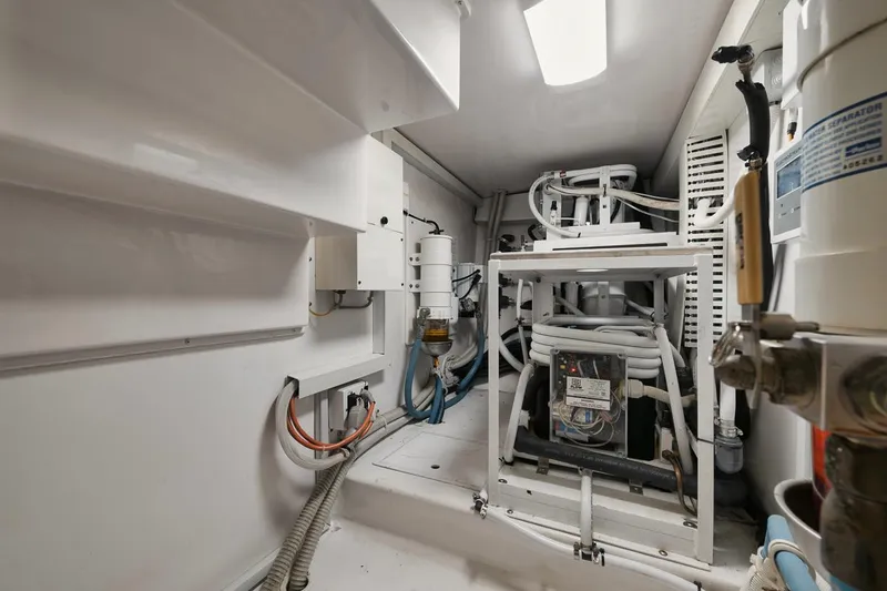 Slide: The Image of 61 Viking The Good Life- Engine Room - 34